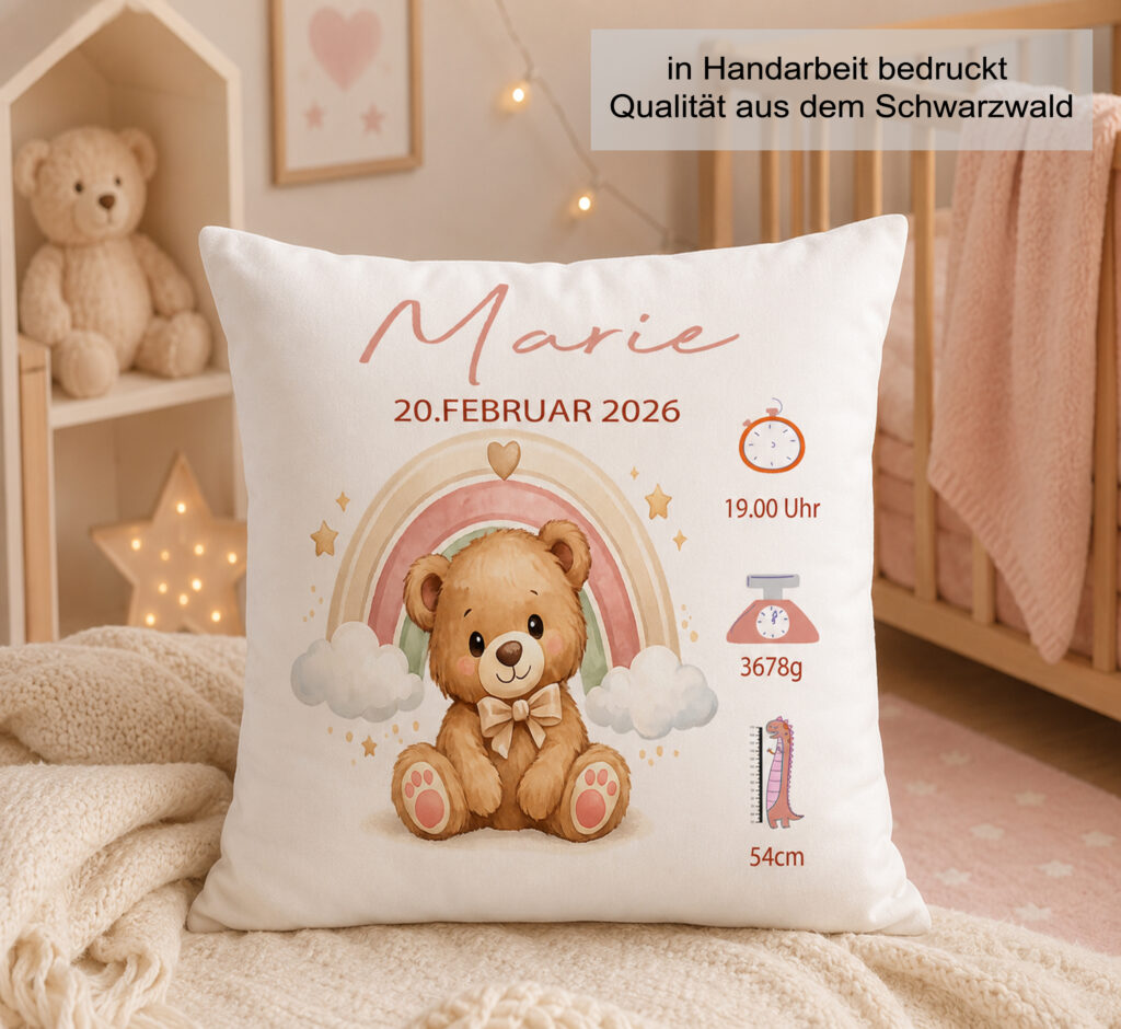 Schönes Teddybär Kissen im Kinderzimmer