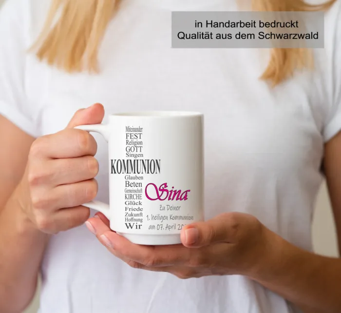 Personalisierte Kommunion Tasse mit Kreuz aus Wörtern Anthrazit – Bild 4