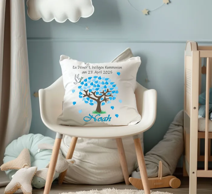 Personalisiertes Kommunion Kissen mit Namen Baum Blau – Bild 4