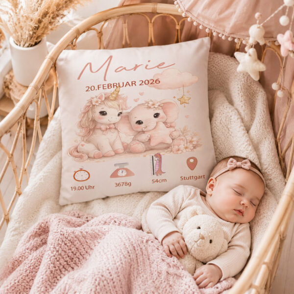 Personalisiertes Geburtskissen Mit Einhorn Und Elefant In Babyliege Liebevolles Babygeschenk Zur Geburt Personalisiertes Geburtskissen Mit Einhorn Und Elefant In Babyliege Liebevolles Babygeschenk Zur Geburt