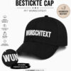 Schwarze Baseball Cap Mit Hochwertiger Weisser Wunschtext Stickerei1