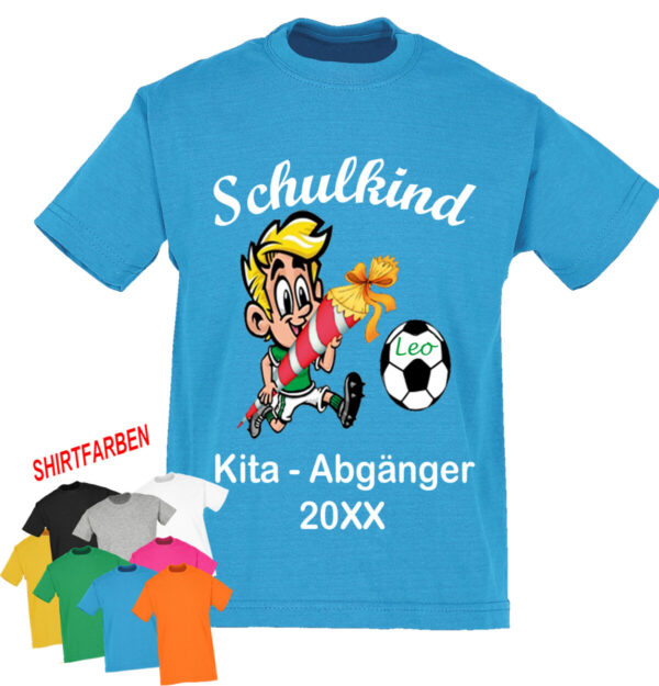 Schulkind Kita Abgaenger Personalisiert Mit Jahreszahl Und Namen Fussball Spieler Mit Schultuete Und Ball1