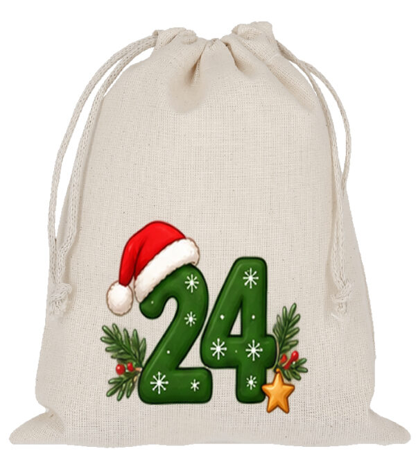 Baumwoll Saeckchen Mit Zahlen Und Zweigen Im Weihnachtsmannhut Und Zahl 24 Fuer Den Adventskalender