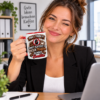 Frau Im Buero Mit Tasse Mit Lustigem Spruch Dont Touch It